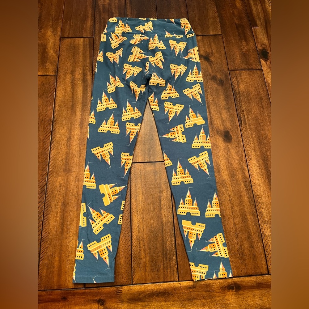 Lularoe Leggings “one size”.  Lightly used. Castles “Disney”.